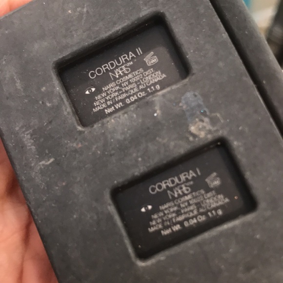 Eyeshadows - Picture 3 of 3